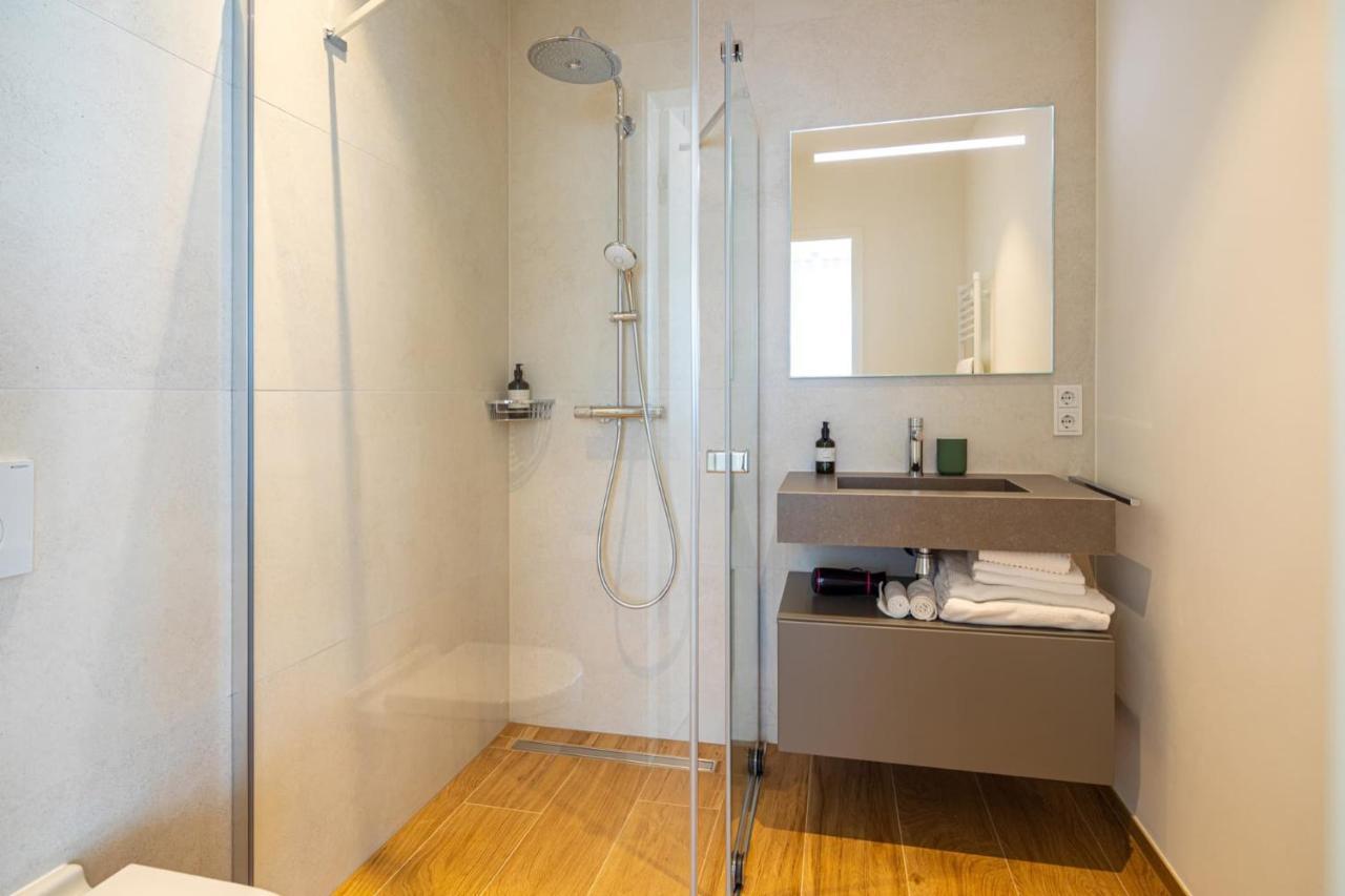 En Suite Bedrooms At Reckenthal House By Rentaroo Luxembourg Extérieur photo