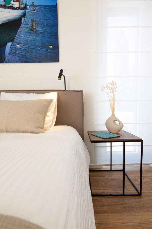 En Suite Bedrooms At Reckenthal House By Rentaroo Luxembourg Extérieur photo